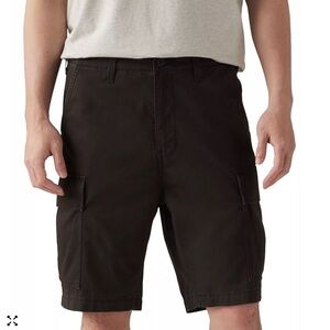 NWT Levi’s Men’s Carrier 9.5” Cargo Shorts/Waist 36